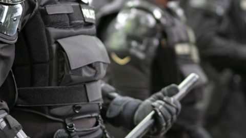 police-vests-with-protective-gear